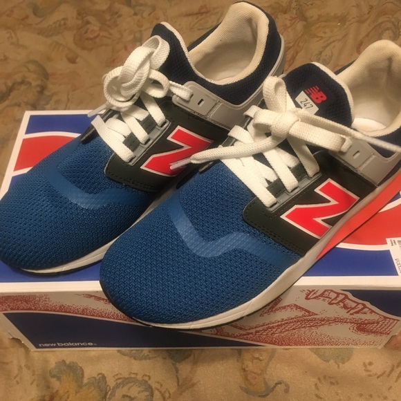 New Balance (247) Running Sneakers - Picture 8 of 8